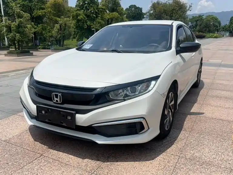 Фото 1 - Honda Civic