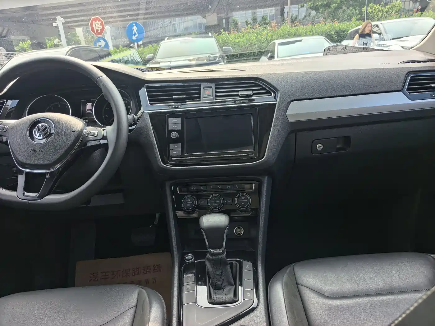 Volkswagen Tiguan L 2018 330TSI Automatic 2WD Luxury Edition фото 10
