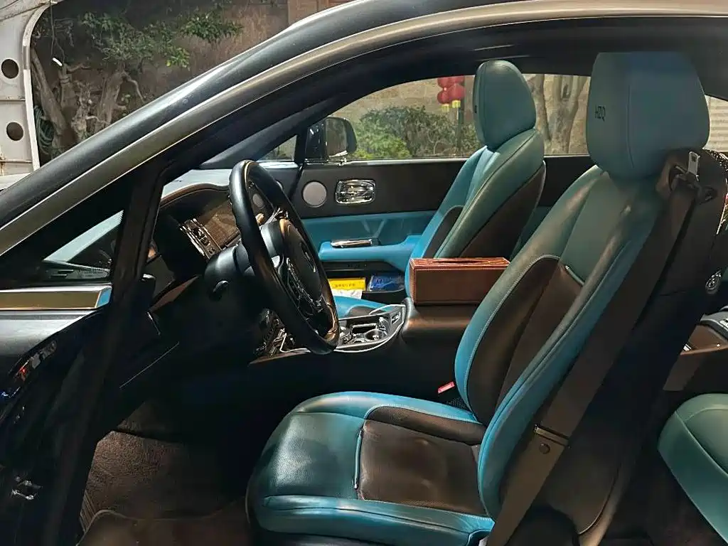 Rolls-Royce Wraith 2018 2017 6.6T Black Badge Edition