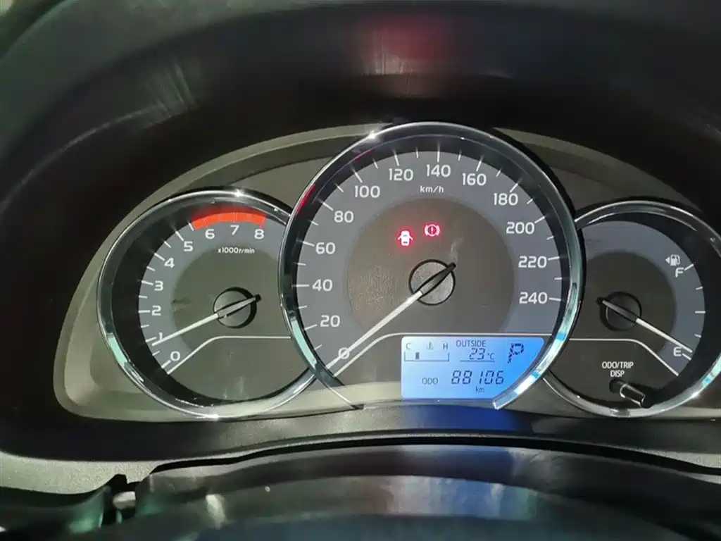 Toyota Levin 2017 Facelift 185T CVT Elite Edition China VI фото 5