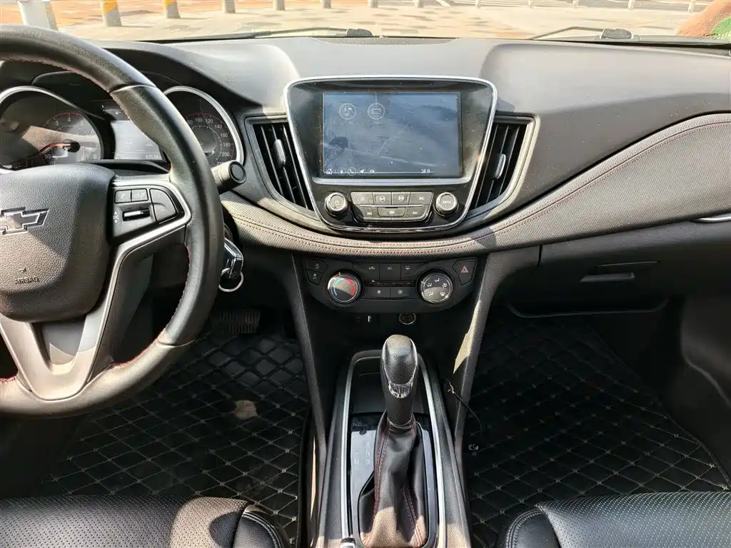 Chevrolet Monza 2020 Mild Hybrid RS 330T Automatic Smooth Edition фото 15