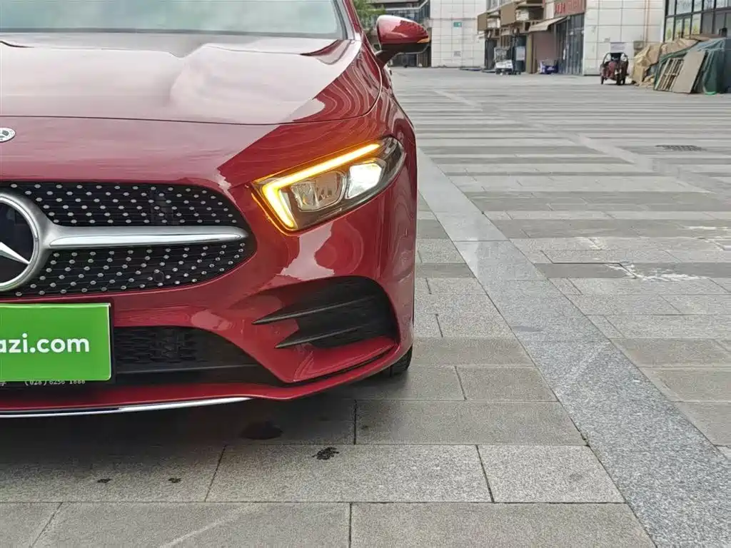 Mercedes-Benz A-Class 2021 A 200 L Sport Sedan Dynamic Type фото 24