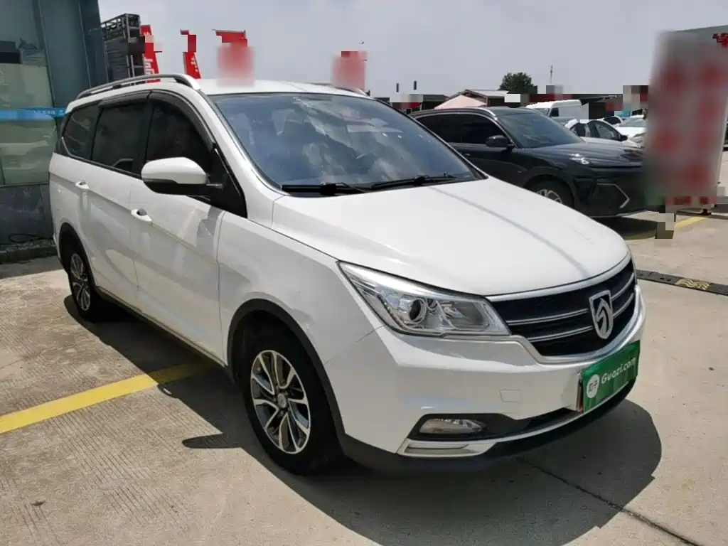 Baojun 730 2019 2019 1.5T CVT Fashion 7-Seater China V
