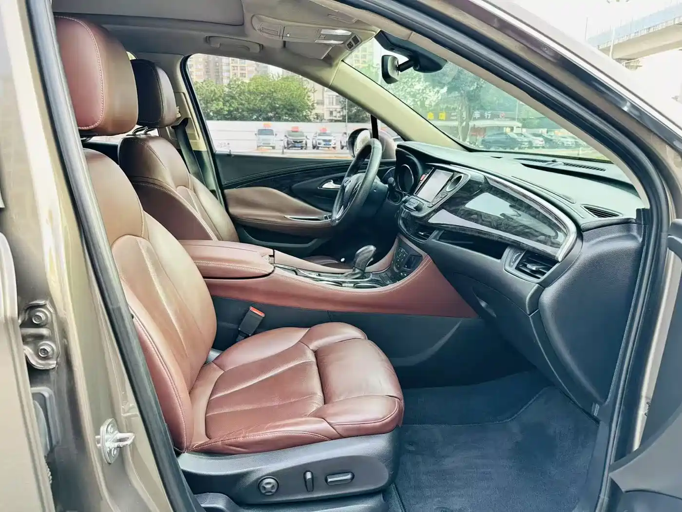 Buick Envision Plus 2016 28T All-Wheel Drive Ultimate Flagship фото 8