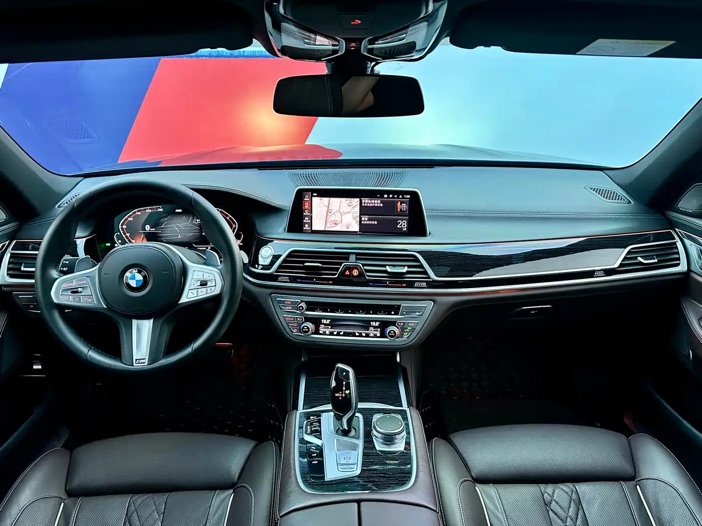 BMW 7 Series 2019 Facelift 730Li M Sport Package фото 15