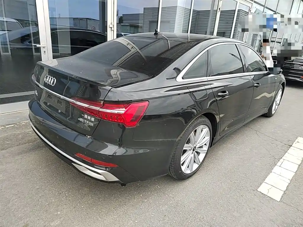 Audi A6L 2023 45 TFSI Premium Selection Dynamic фото 12
