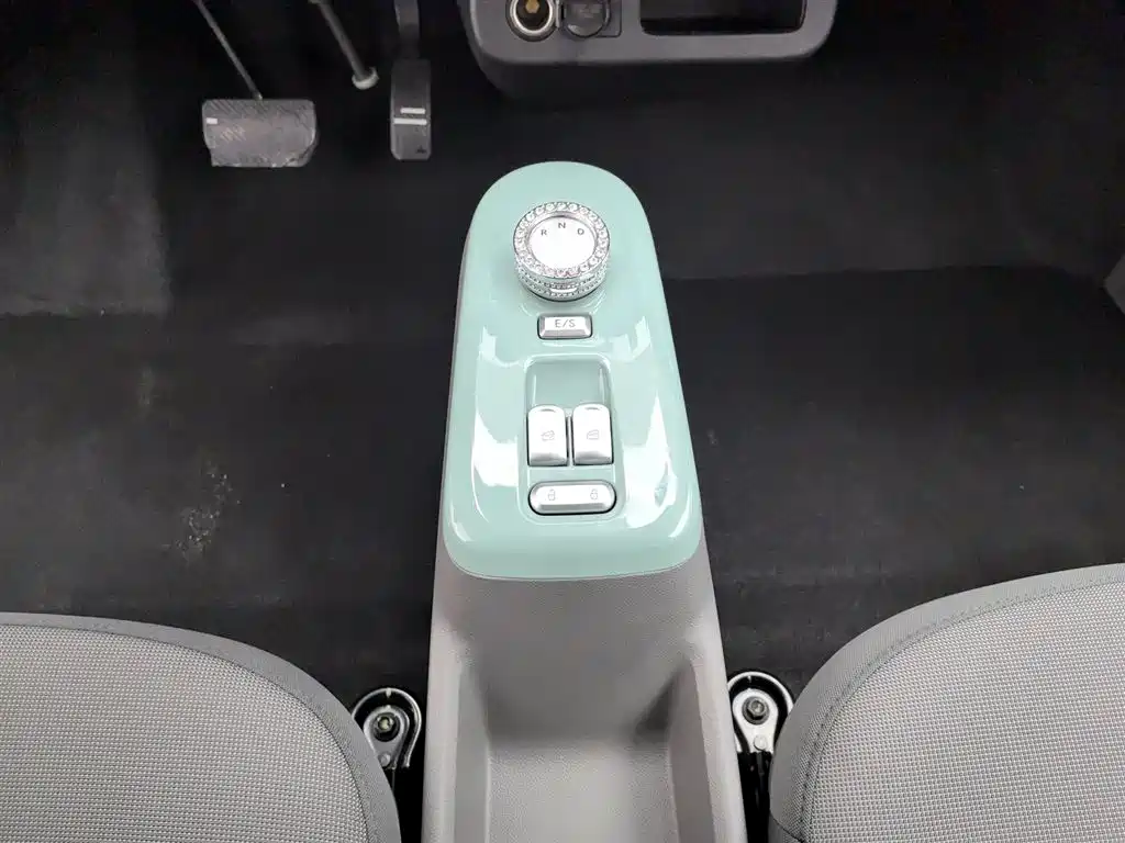 CHANGAN CHANGAN LUMIN