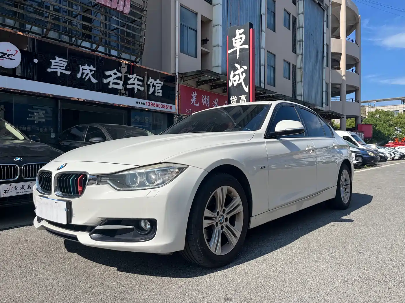 BMW 3 Series (Import) 2013 2013 320i Sport Design Package