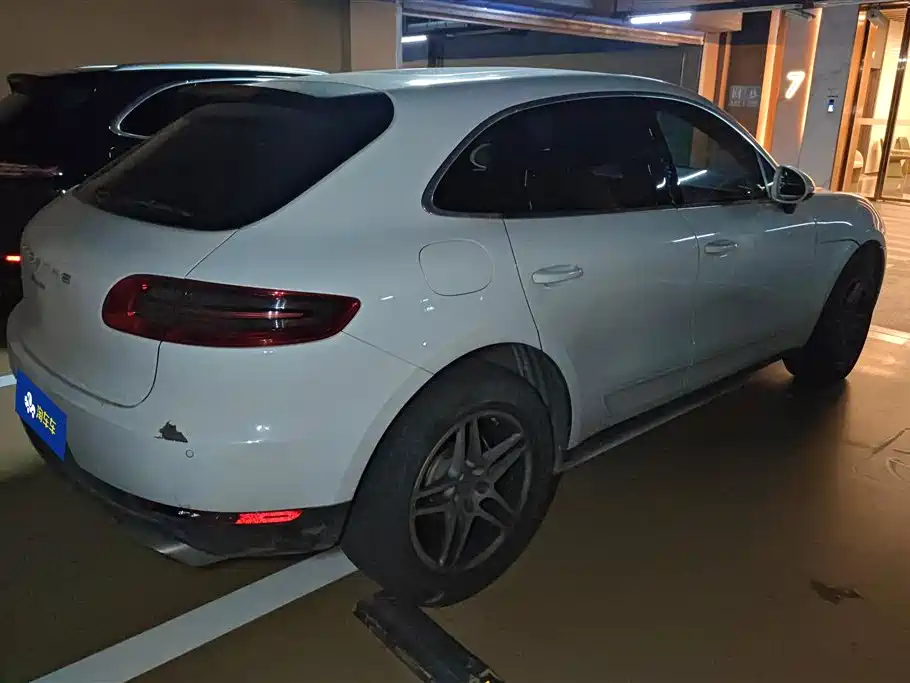 Porsche Macan 2017 Macan 2.0T фото 3