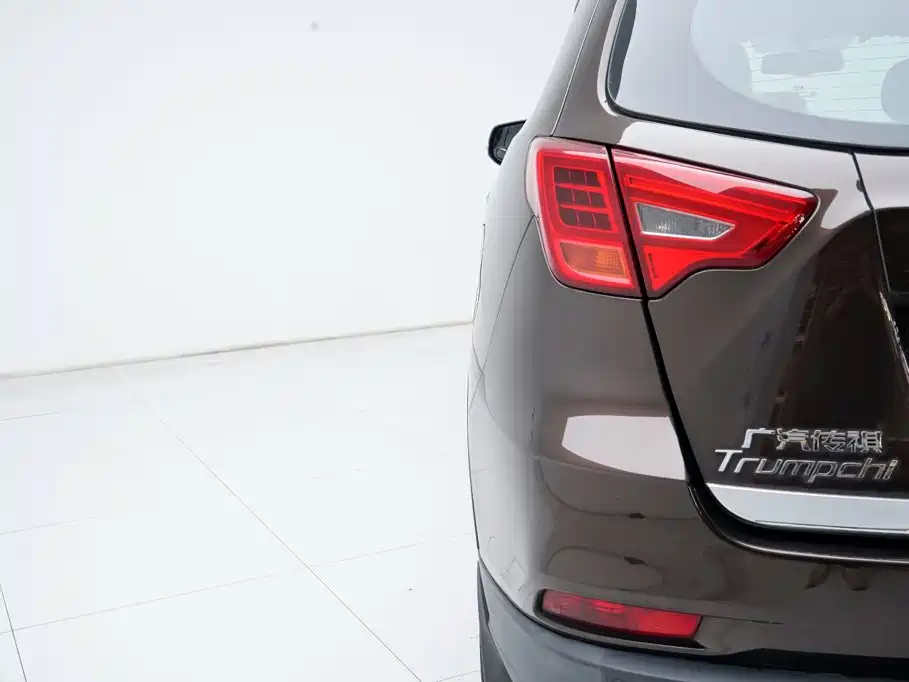 GAC Trumpchi Trumpchi GS5 Super 2016 2016 1.8T Auto 2WD Luxury Smart Edition