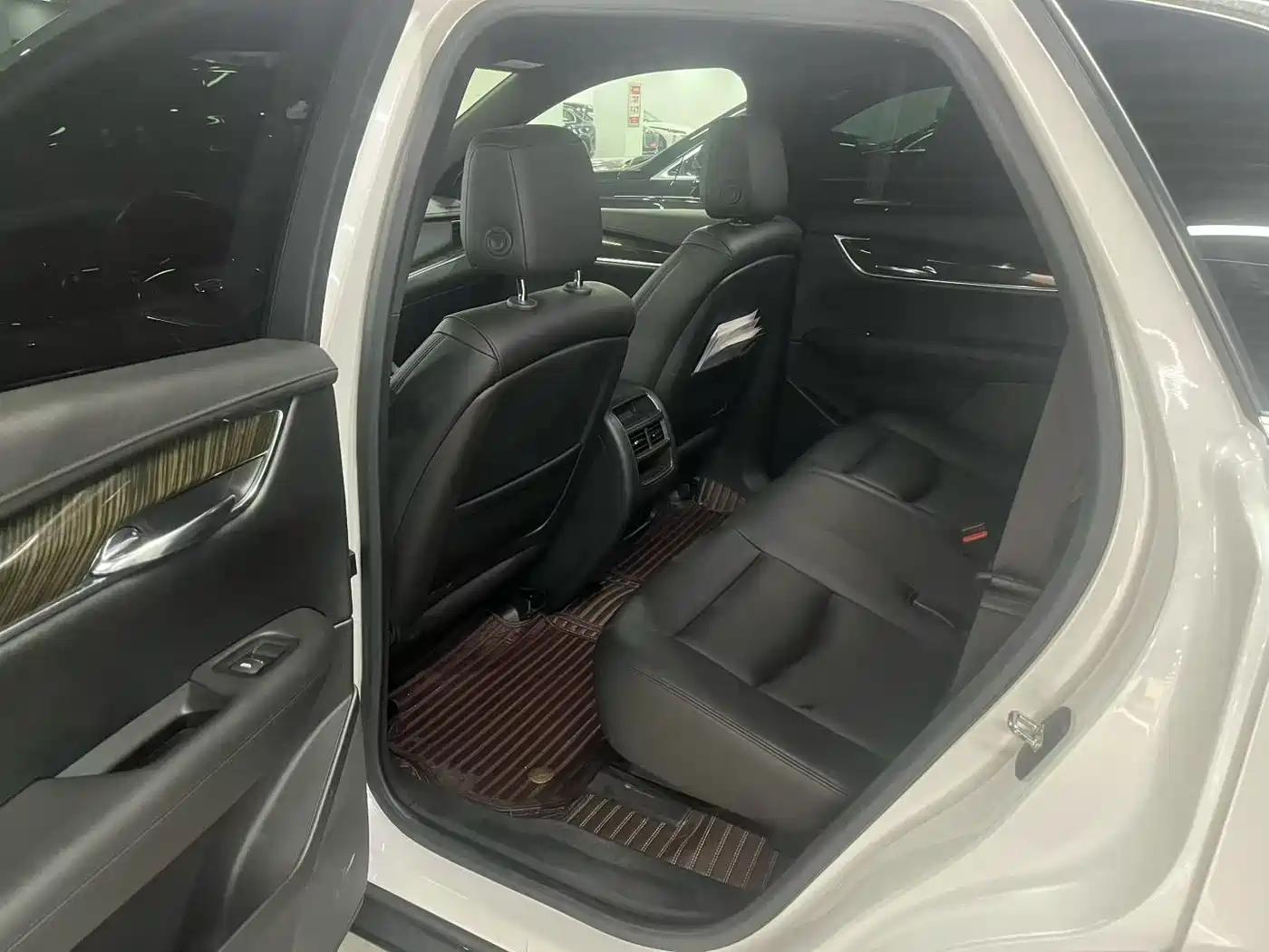 Cadillac XT5 2018 28E AWD Technology Model фото 9