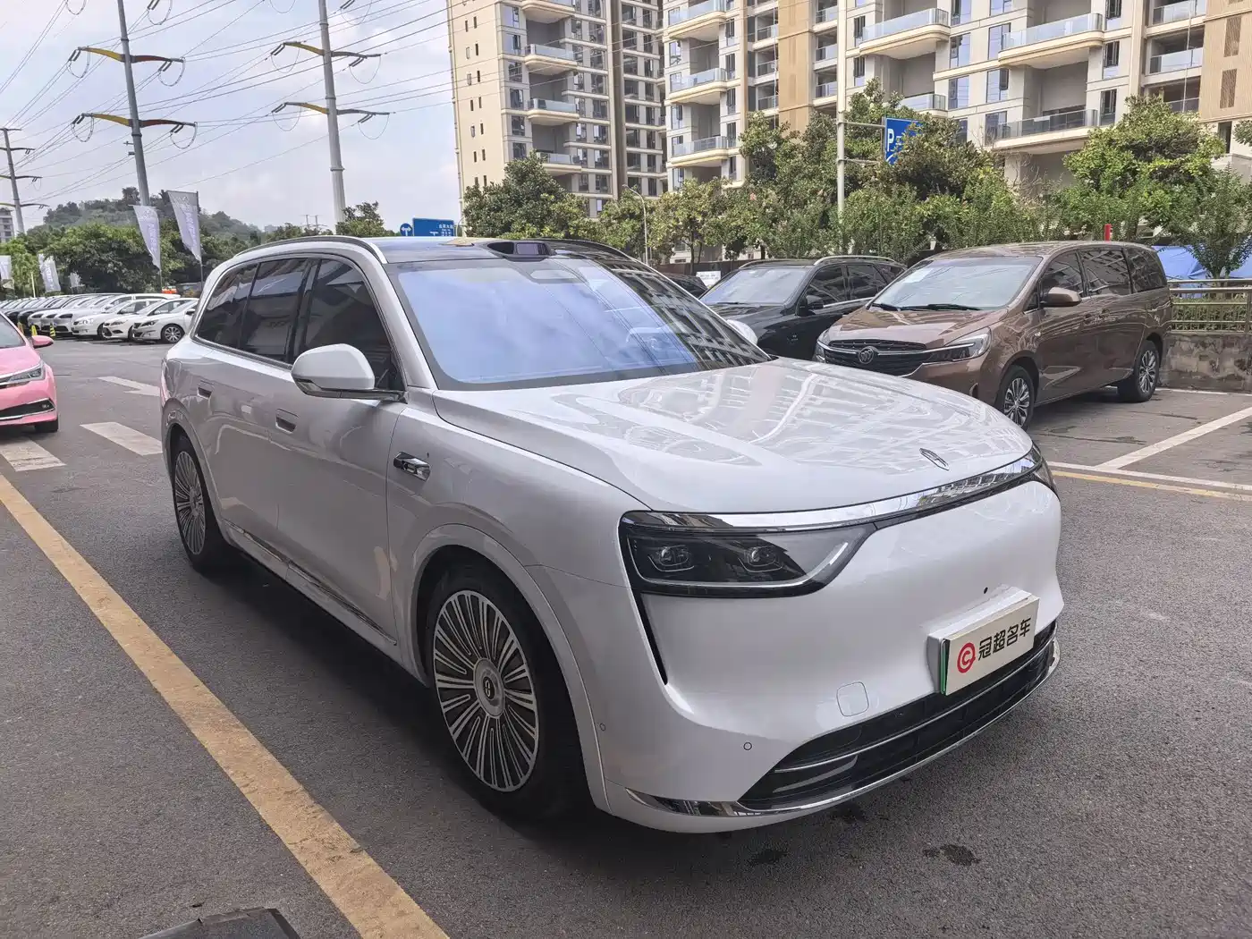 AITO M8, миниатюра 4