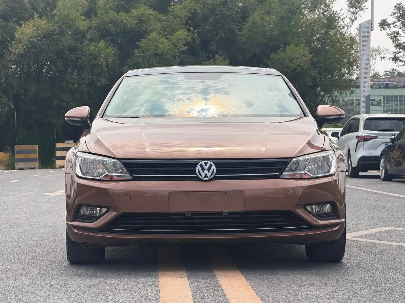 Volkswagen Lamando 2015 280TSI DSG Comfort фото 2