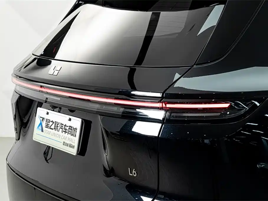 Li Auto L6 2026