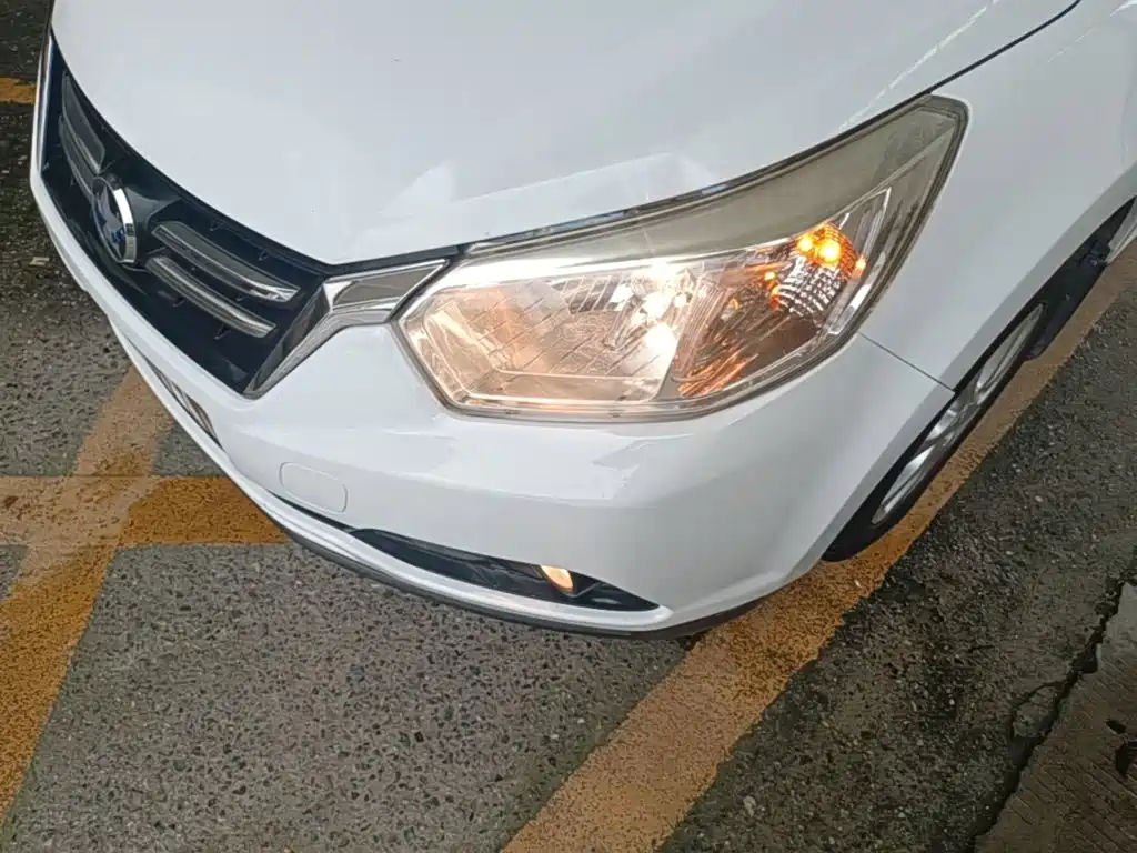 Venucia D50 2015 2015 1.6L Manual Luxury