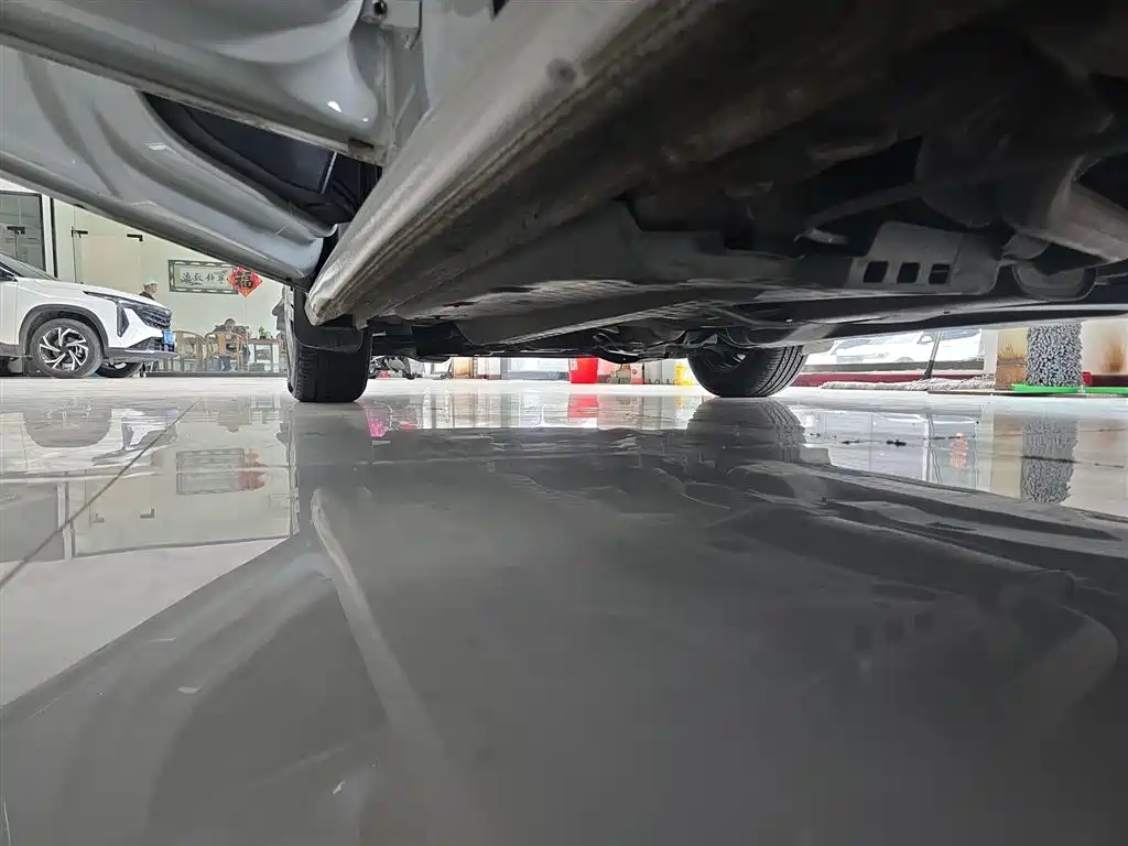 Volkswagen Polo 2018 1.5L Auto Safe Drive фото 22