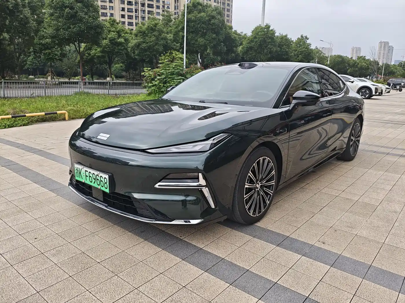 Geely Galaxy Galaxy Xingyao 8 2025 130km EM-P Starship Edition
