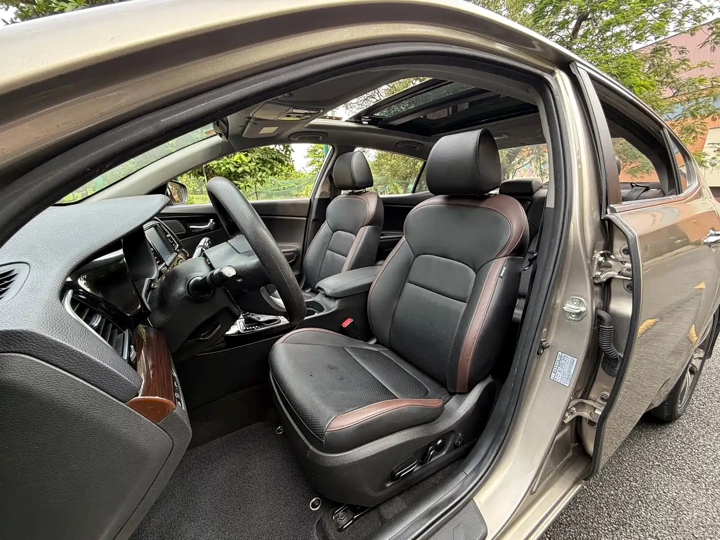 Kia Kaishen 2017 1.8L Automatic GLS фото 9