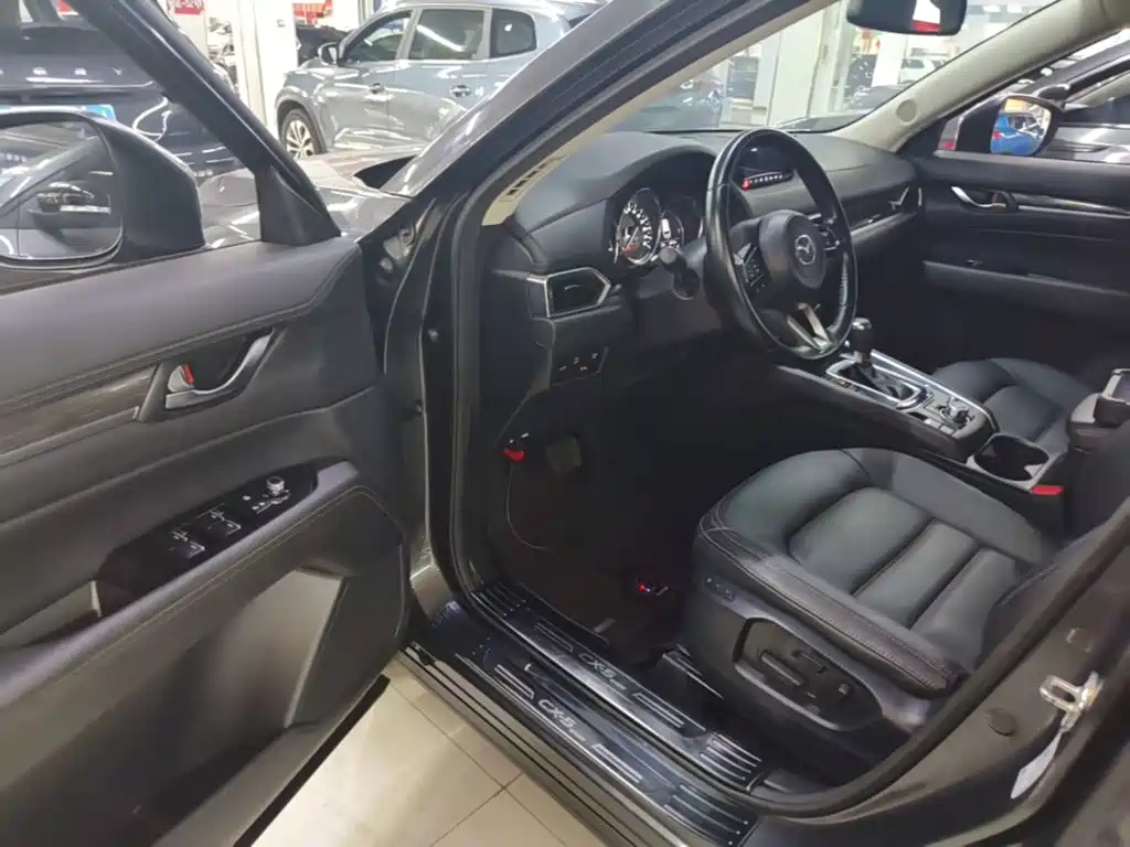 Фото 16 - Mazda CX-5