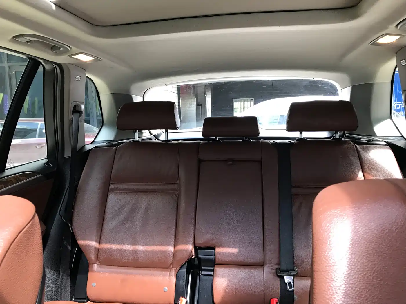 BMW X5 (Import) 2011 xDrive35i Luxury Edition фото 18
