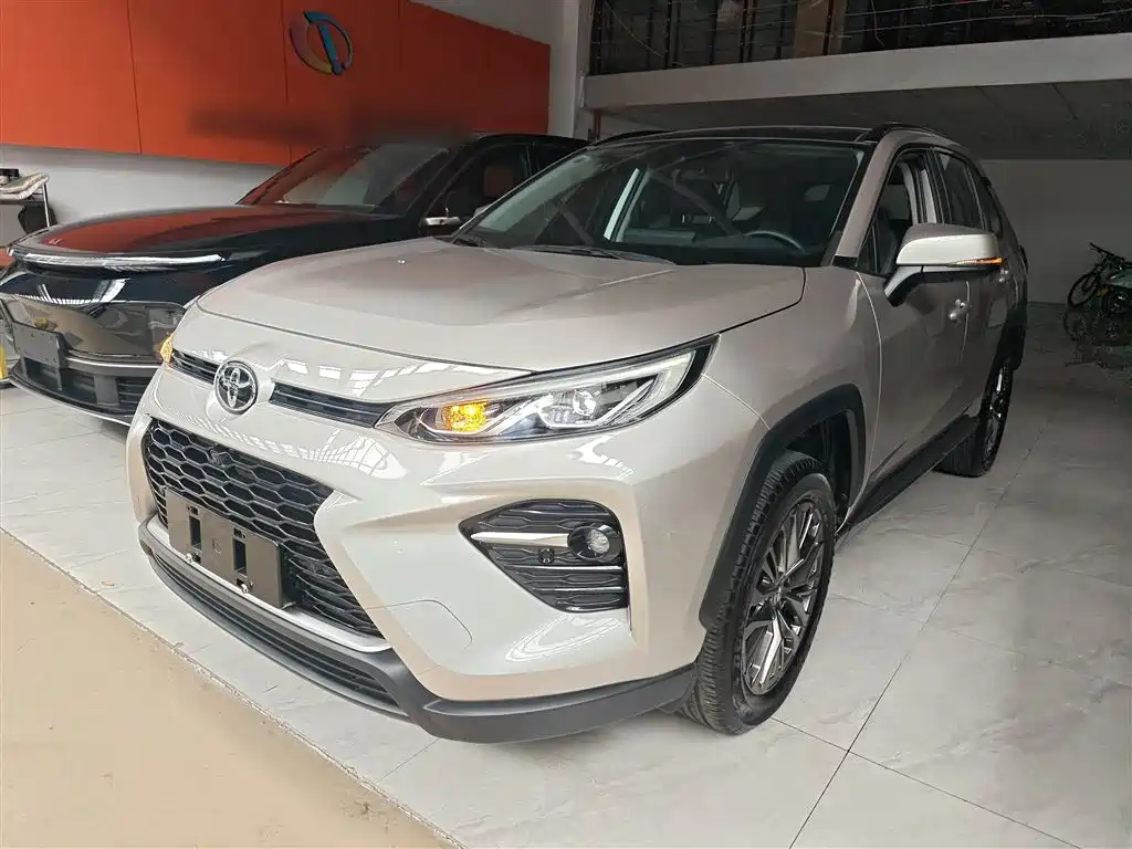 Toyota Wildlander 2023 2.0L CVT AWD Luxury PLUS