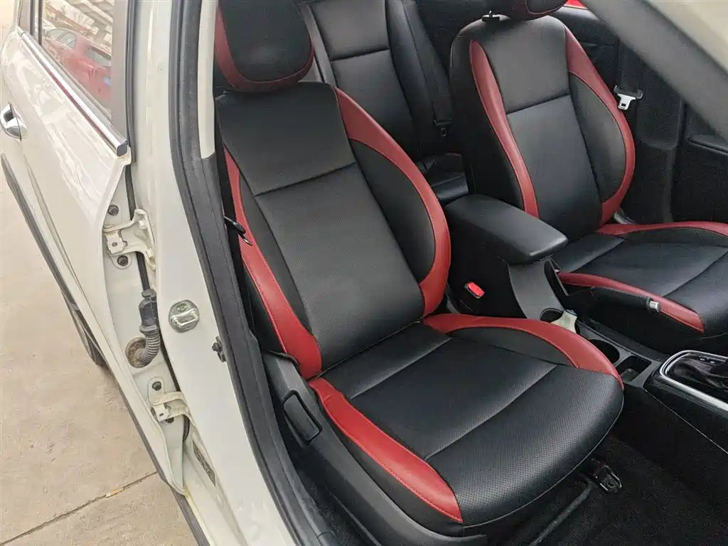 Kia KX CROSS 2018 1.6L Automatic Smart Sunroof Edition фото 20