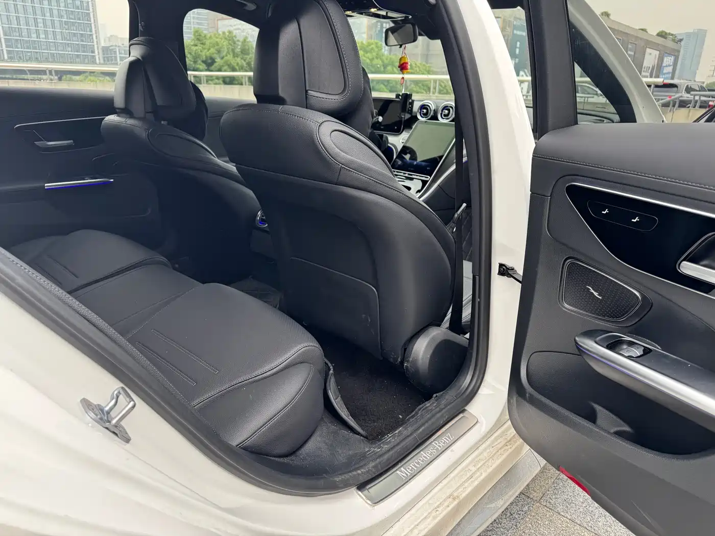 Mercedes-Benz C-Class 2024 Facelift C 260 L Sport фото 8