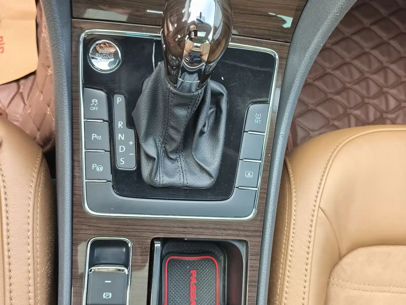 Фото 17 - Volkswagen Passat