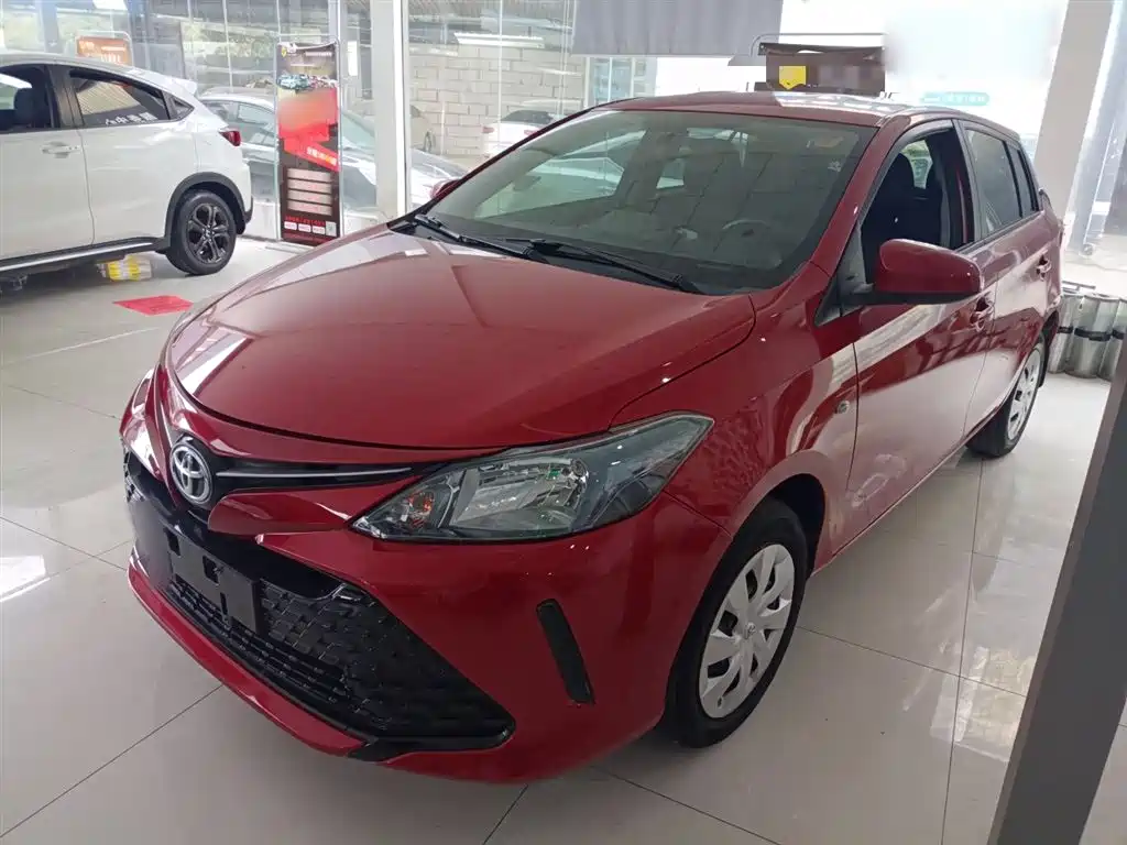 Toyota Vios FS 2017 1.5L CVT Fengchi Edition фото 2