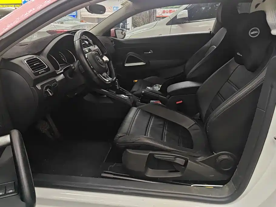 Фото 9 - Volkswagen Scirocco