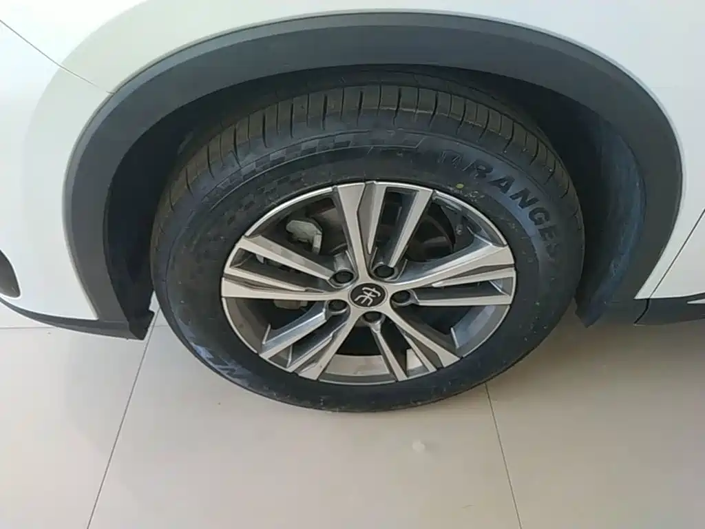 Фото 25 - BYD Song Pro