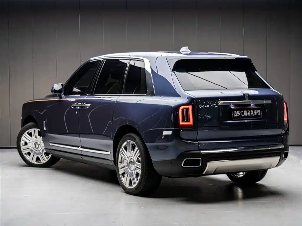 ROLLS-ROYCE CULLINAN