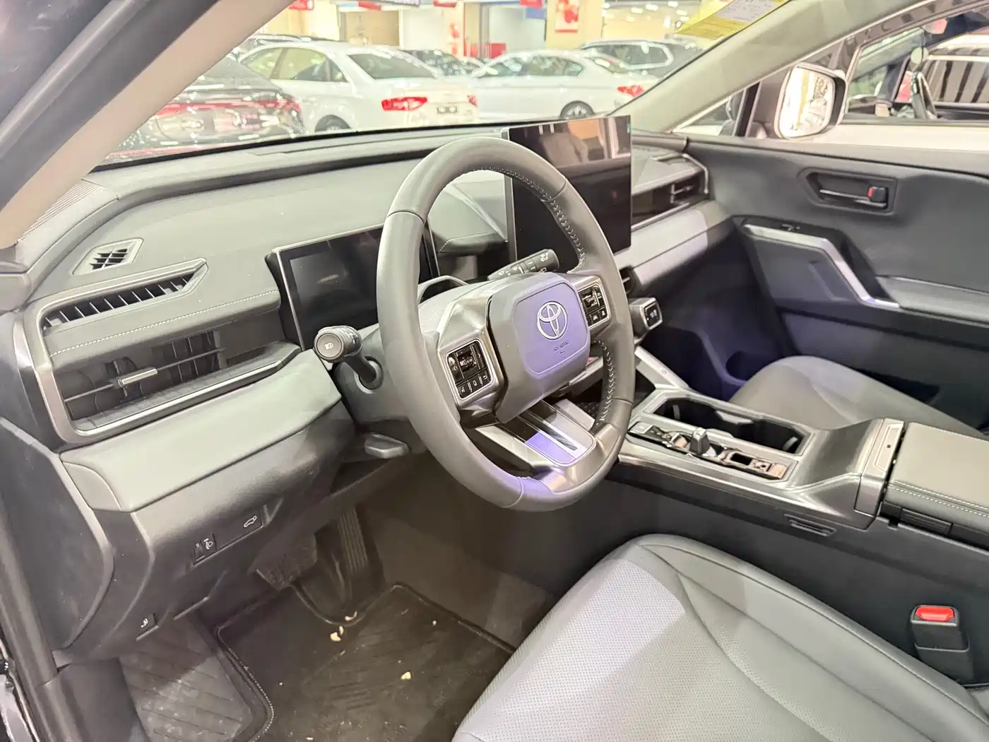 TOYOTA RAV4 RONGFANG