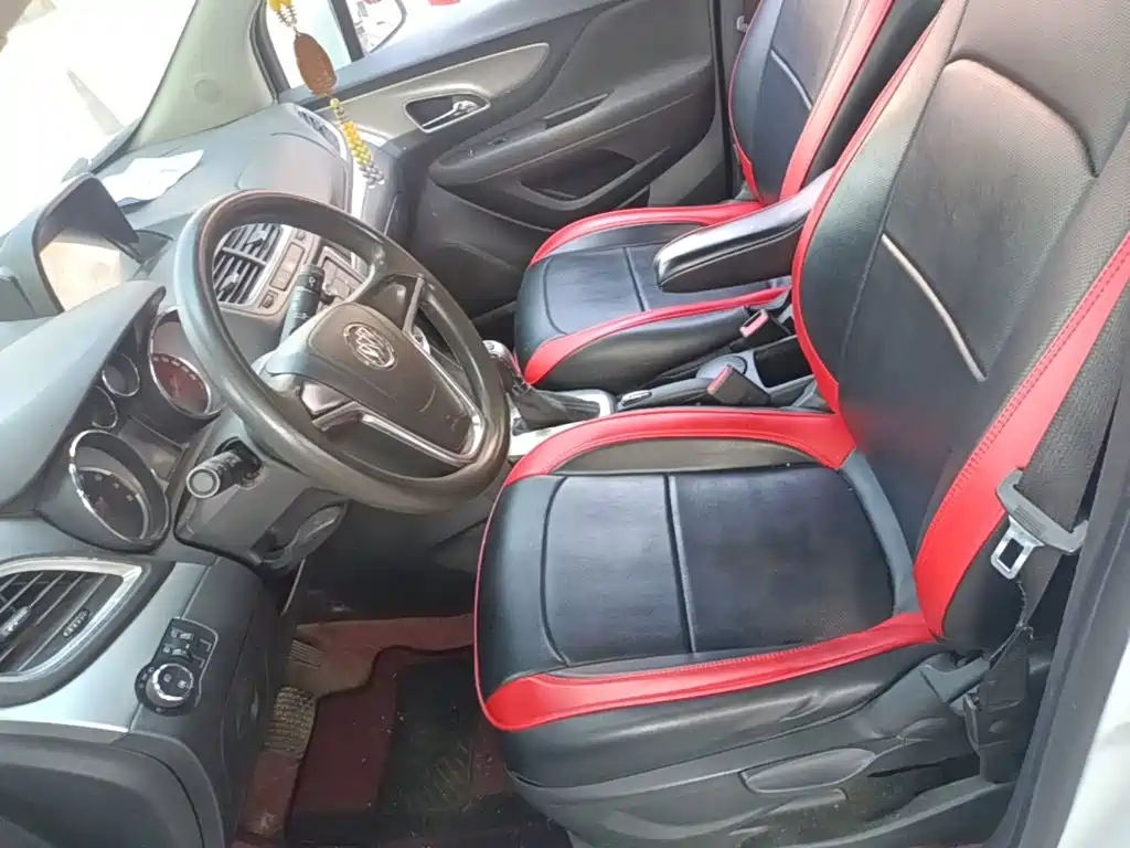 Фото 15 - Buick Encore