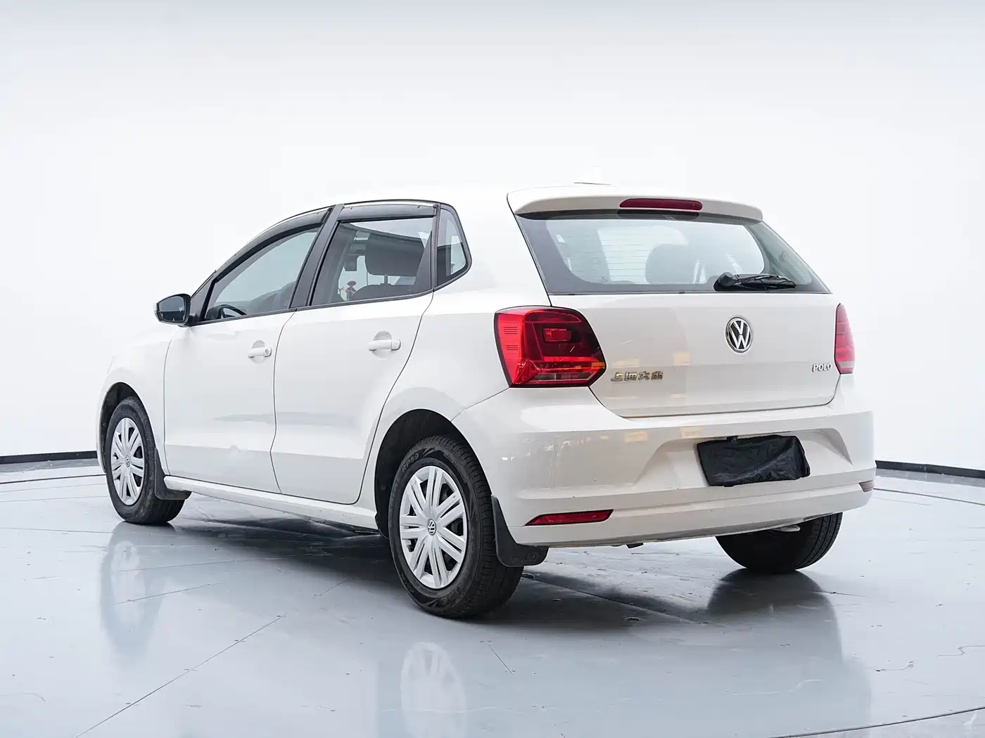 Volkswagen Polo 2016 1.4L Manual Trend фото 21