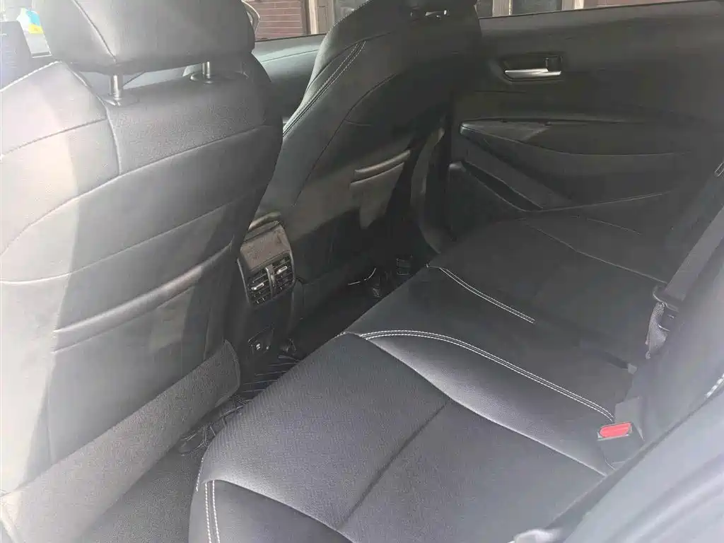 Toyota Levin 2022 185T CVT Luxury Edition фото 7