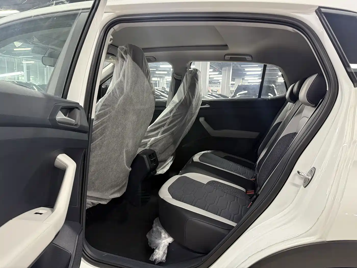 Volkswagen Tharu 2026 2026 New Sharp 1.5L Aspiration Edition