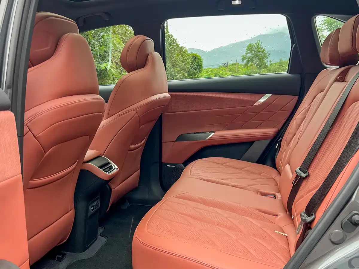 Changan CS75 PLUS 2025 2025 4th Gen UItra 2.0T New Blue Whale Smart Power Type