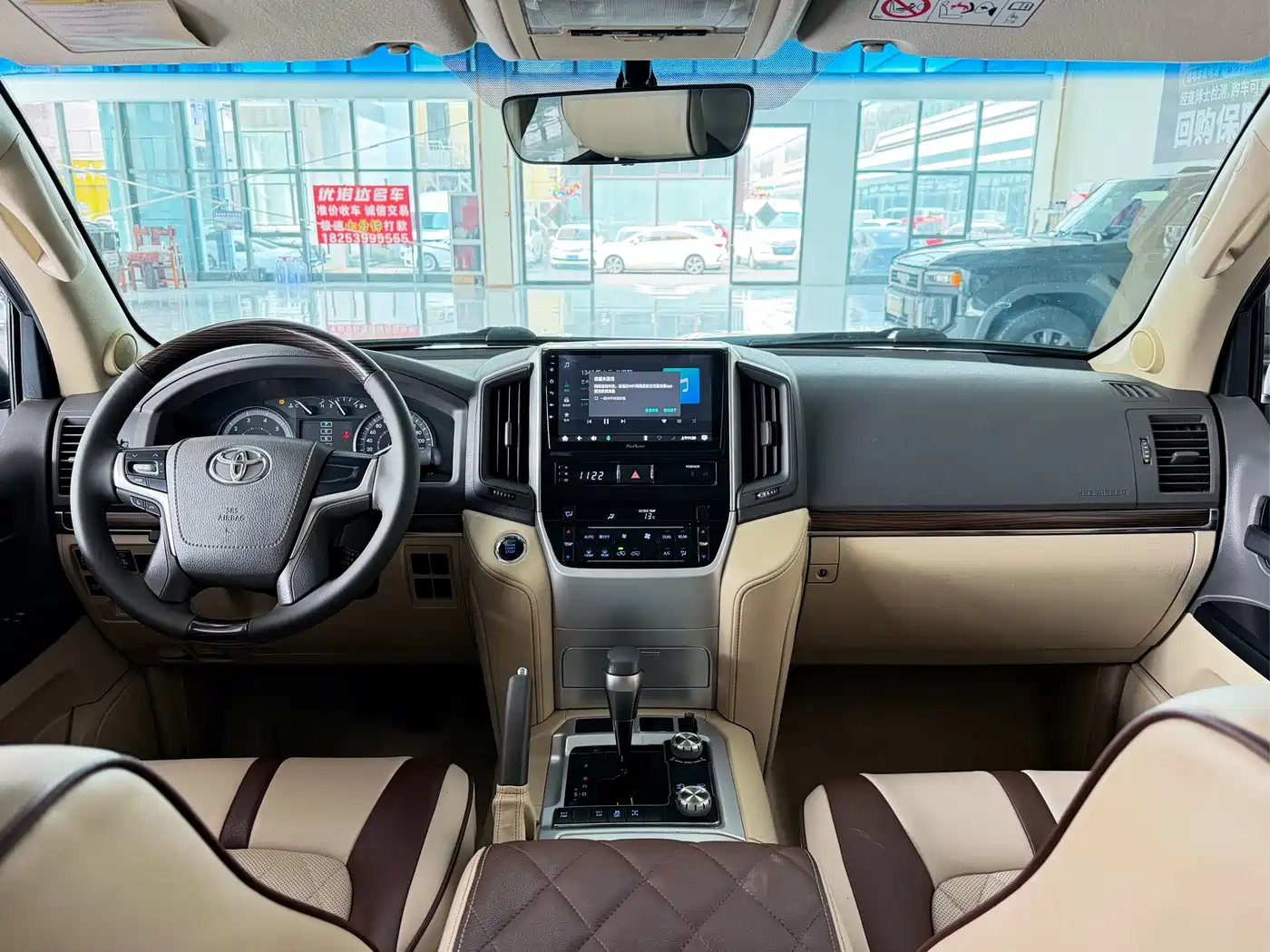 Toyota Land Cruiser (Import) фото 8