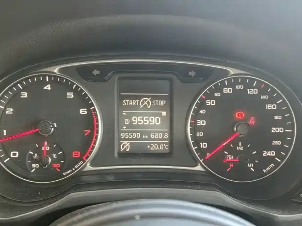 Фото 12 - Audi A1