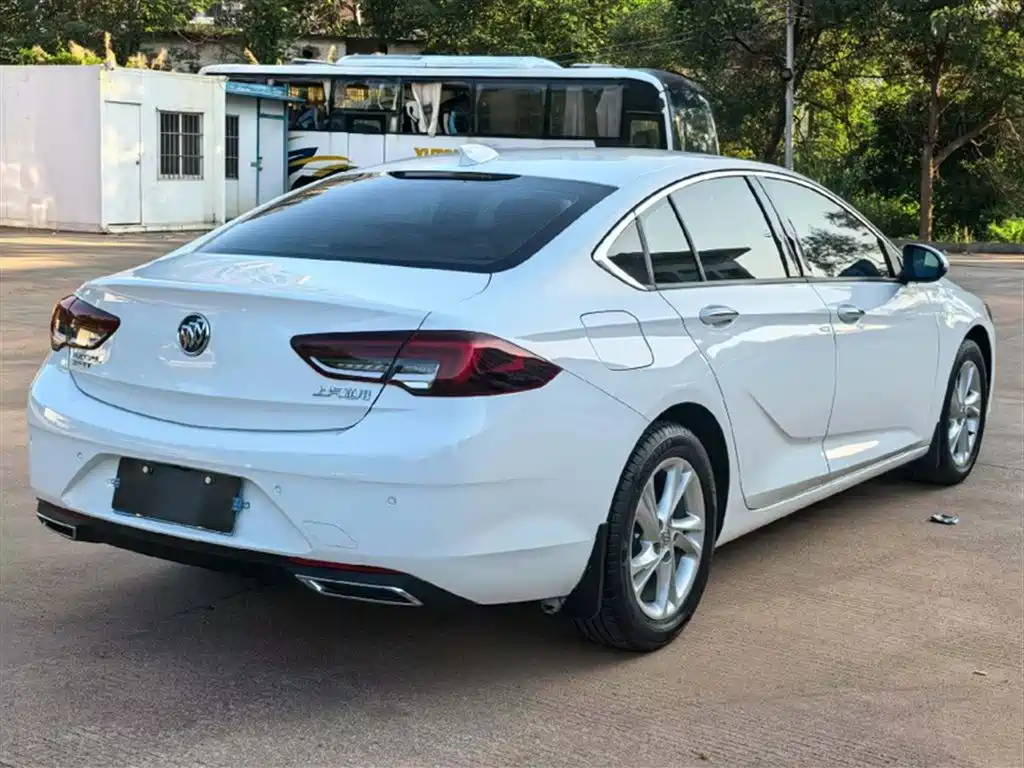 Buick Regal 2020 552T Elite фото 12