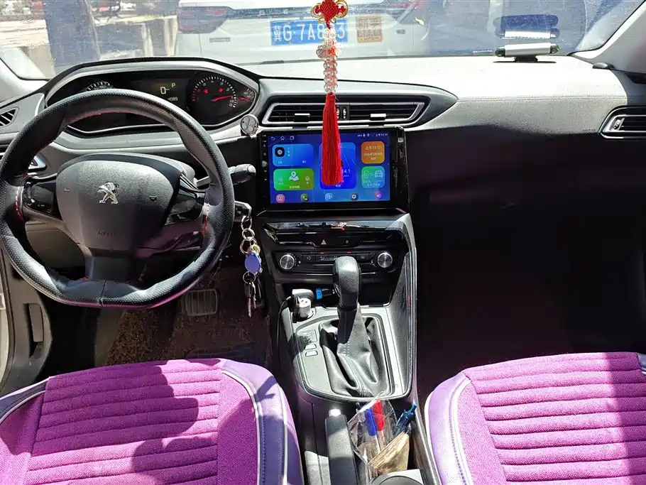 Peugeot 308 2016 1.6L Automatic Fashion фото 12