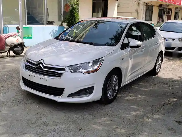 Citroën Citroën C4L 2014 Model 1.8L Smart Drive Manual Sport