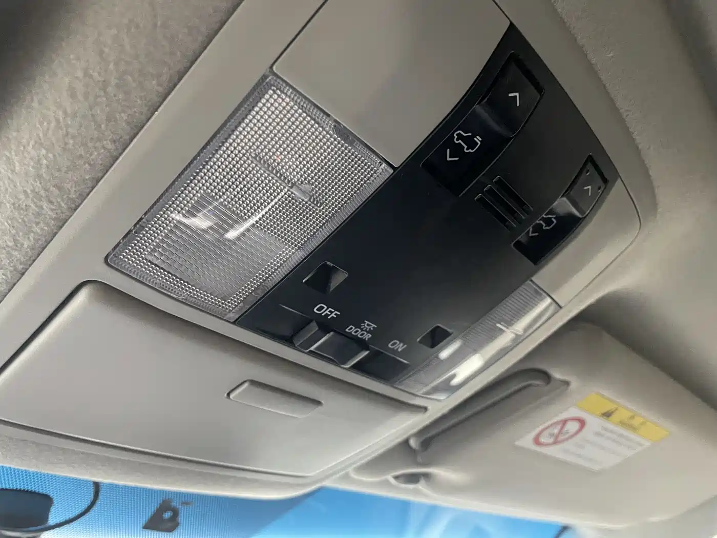 Toyota Prado 2019 3.5L Automatic TX-L Zunxiang Edition фото 25