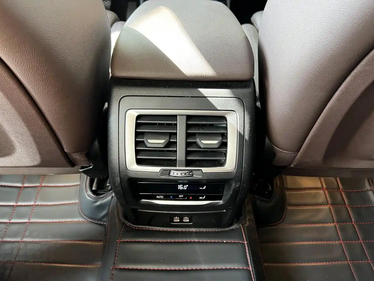 BMW X3 2022 Facelift xDrive30i Leading M Shadow Edition фото 10
