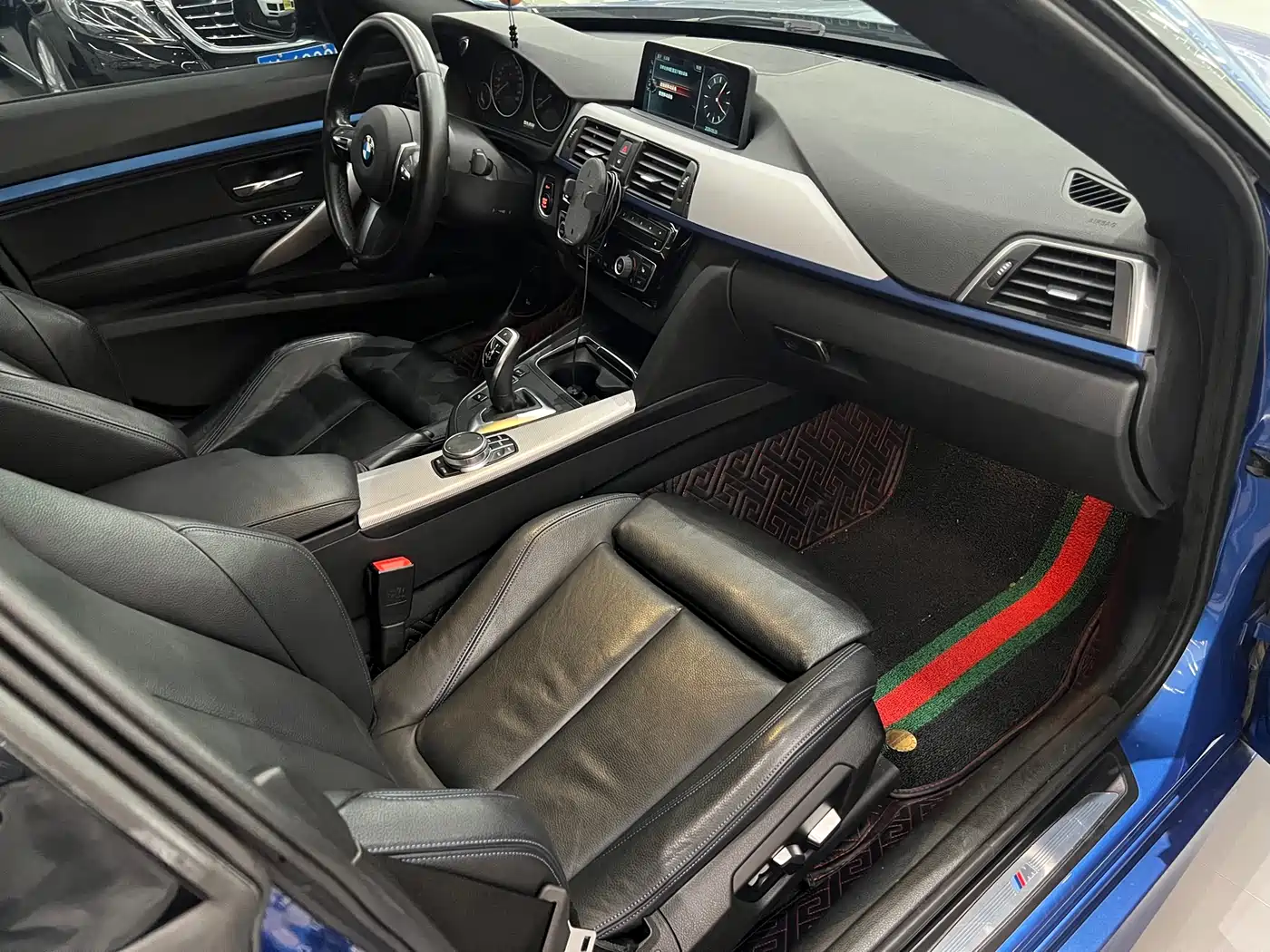 BMW 3 Series GT 2017 330i xDrive M Sport фото 10