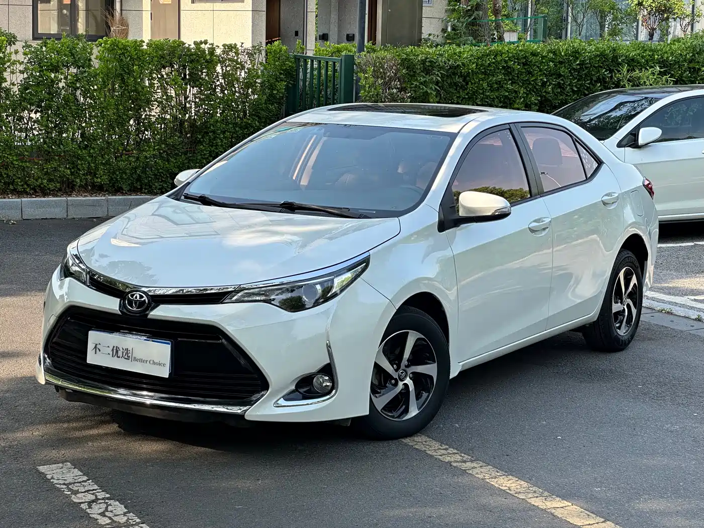 Toyota Levin 2017 Facelift 185T CVT Elite (China V) фото 3