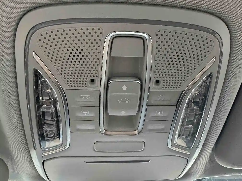 GAC Trumpchi Trumpchi M6 2021 PRO 270T DCT Premium Edition фото 22