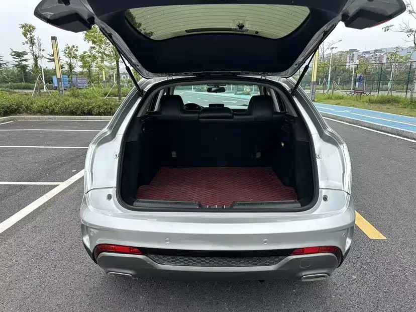 Junma MEET 3 (Meitu 3) 2018 2018 1.5T CVT Comfort Edition