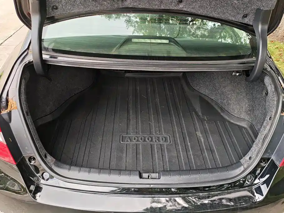 Photo 4 - Honda Accord